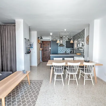 Apartamento Exclusive With Nerjas Biggest Pool *