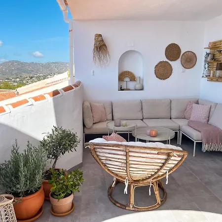 Apartment Exclusive With Nerjas Biggest Pool *